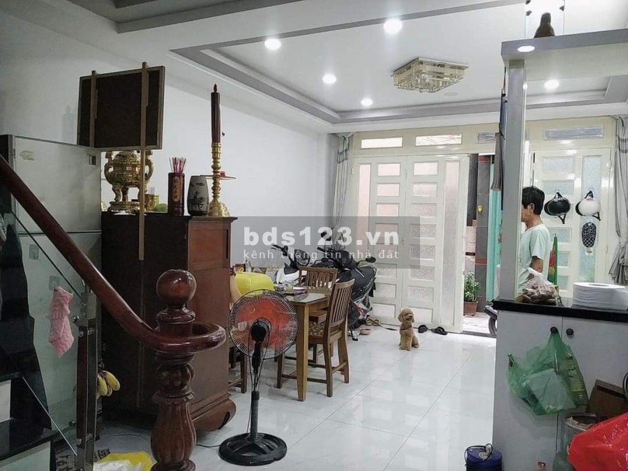 Bán nhà nguyên căn Thích Quảng Đức, Quận Phú Nhuận, diện tích 36m2, giá bán 6.7 tỷ