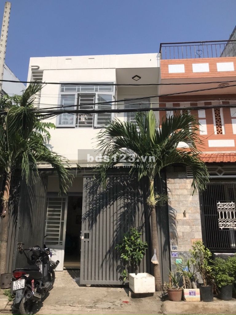 Nhà 1 lầu hẻm 10M 1 xẹc Giáp sát Gò Vấp diện tích sử dụng 4.5x20m pháp lý chính chủ