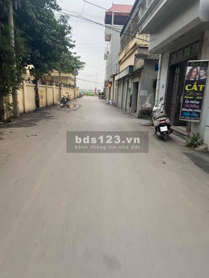 Bán đất đầu tư sinh lời mặt phố Nam Dư dtsd 478m2, mặt tiền 17m, giá bán 64 ty, sổ sẵn