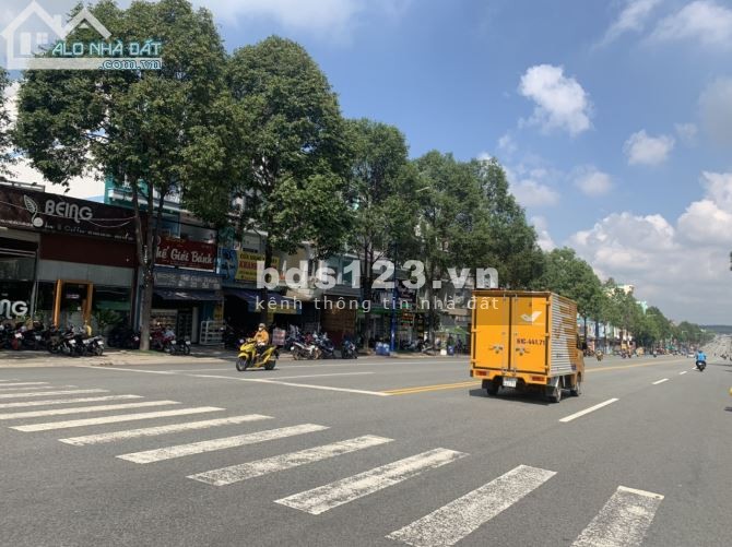 Cần bán lô đất Mỹ Phước 3, mặt tiền đường nhựa 25m, thích hợp kinh doanh buôn bán