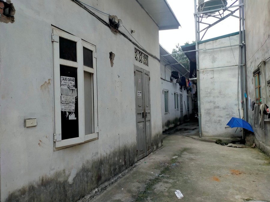 Bán đất cho nhà sát đường Kiệu Ky, giá bán nhỉnh 4 tỷ, khu dân trí cao, hàng xóm văn minh