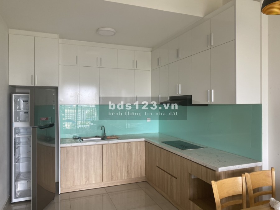 Bán gấp 2PN full nội thất, giá bán chỉ 4,2 tỷ bao mọi thuế phí tại The Sun Avenue