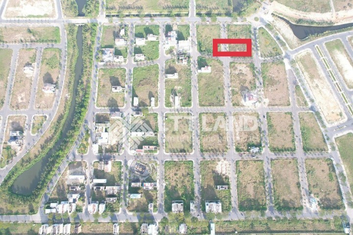 Cần bán lô đất diện tích sử dụng 180m2 dự án FPT Đà Nẵng khu an ninh, liên hệ 0782783427