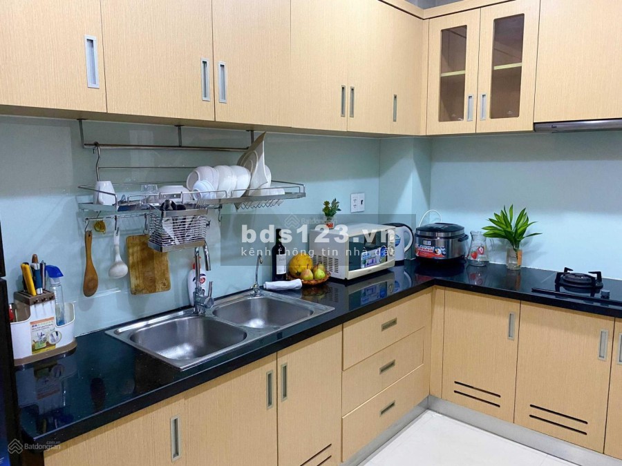 Chính chủ cần cho thuê căn hộ cao cấp Him Lam Chợ Lớn. 97m2 LH Dương 0906388825