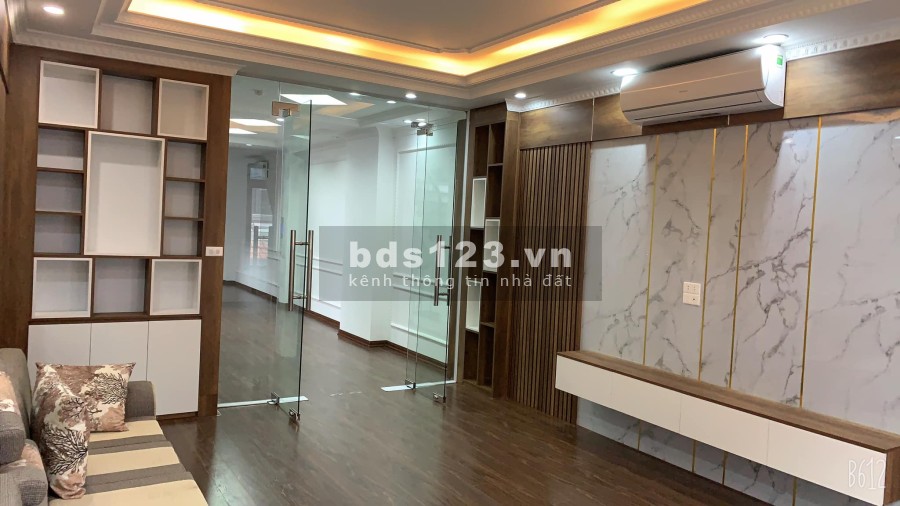 Siêu phẩm Lạc Long Quân đỉnh cao diện tích 68m2, 6 tầng mặt tiền 4.1m, giá 16.7 tỷ