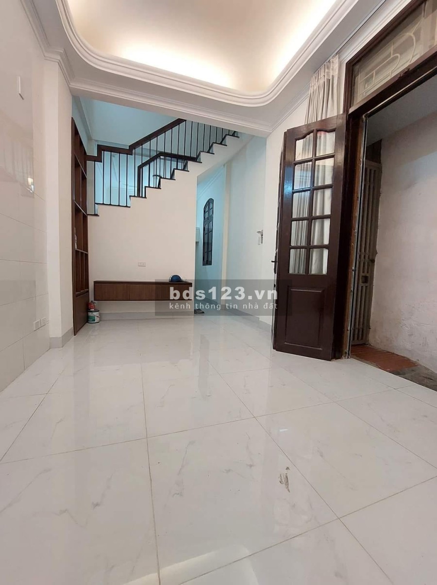 Bán nhà khu vực Hồ Văn Chương, chủ mới sửa lại giá chỉ nhỉnh 3 tỷ bàn giao sổ đầy đủ