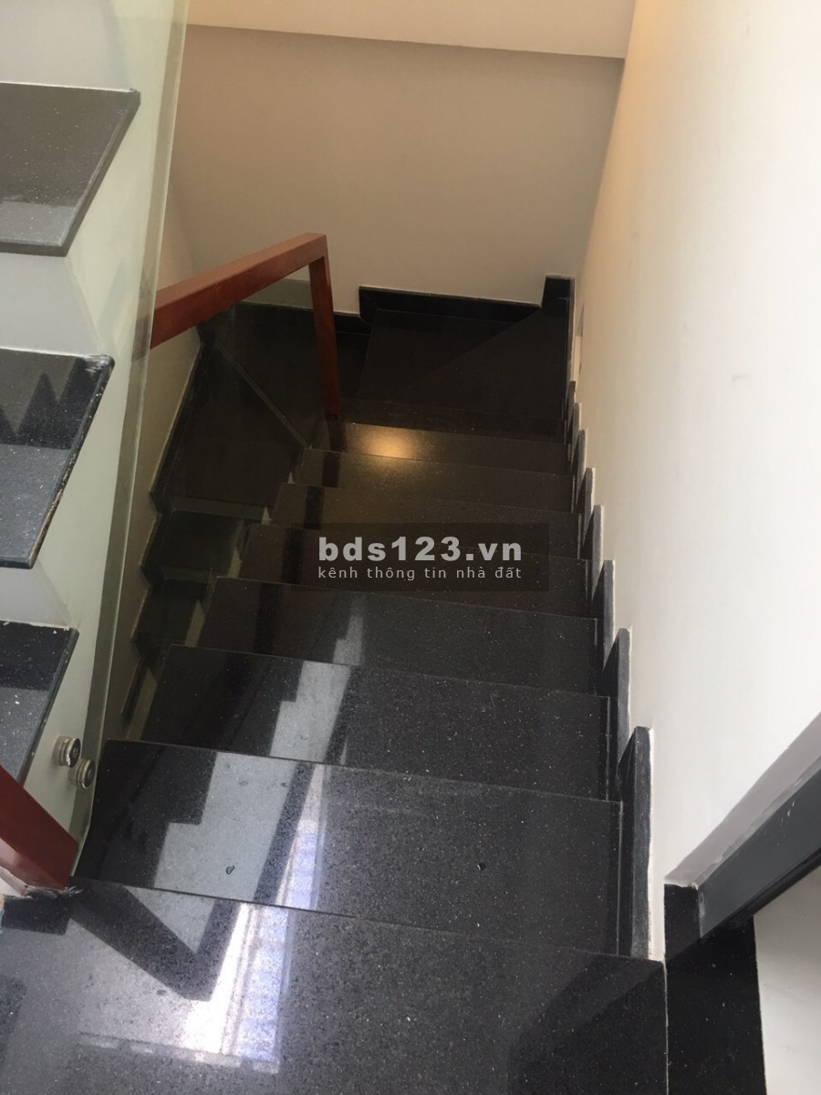 Mặt tiền khu Trần Kế Xương - Van Kiếp - Bình Thạnh giáp Phú Nhuận giá bán chỉ 8.xty