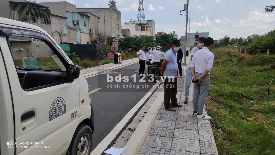 Bán ngay đất nền thổ cư đã có sổ, được xây dựng tự do giá bán 2.9 tỷ, lh 0775012801