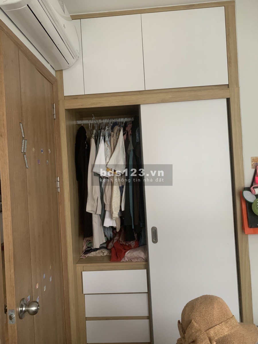 Bán căn hộ đầy đủ nội thất cao cấp liên hệ 0859704999 khu dân cư đông tiện ích đầy đủ