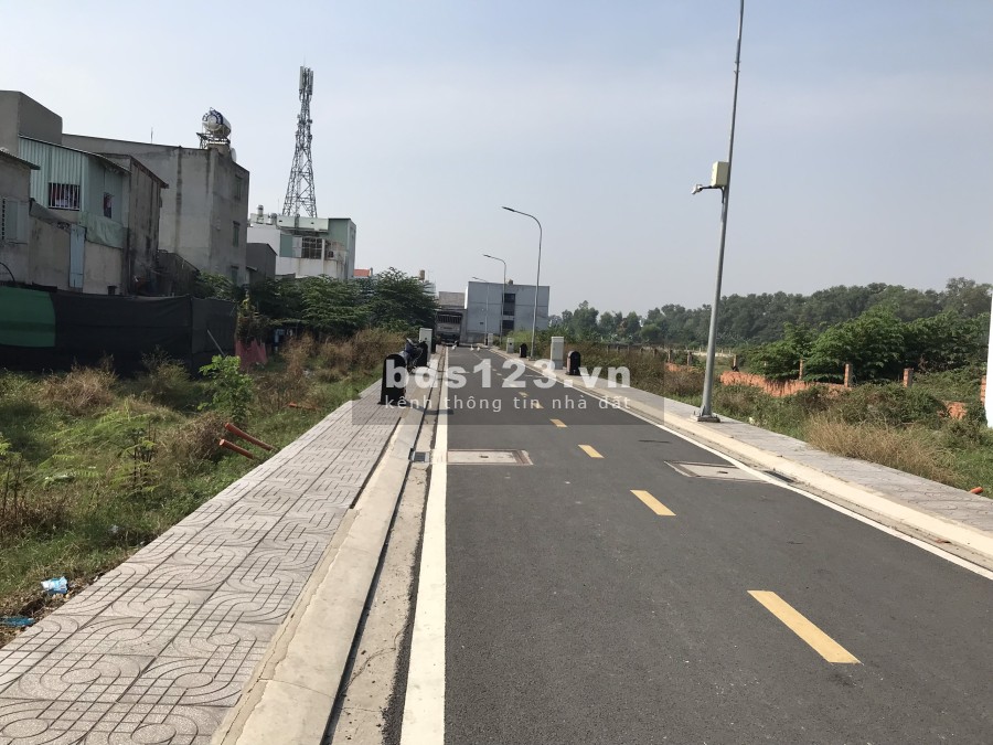Chính chủ bán gấp lô đất ngay cổng khu công nghiệp Tân Bình giá bán 2.55 tỷ
