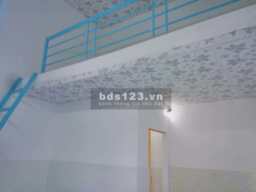 Chính chủ bán gấp dãy trọ diện tích 300m2 (10x30), thu nhập cao, sát trung tâm, giá đầu tư