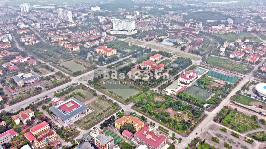 Bán Nhà Phố Mia Lạng Giang Bắc Giang khu dân cư đông đúc, dân trí cao, lh 097819638