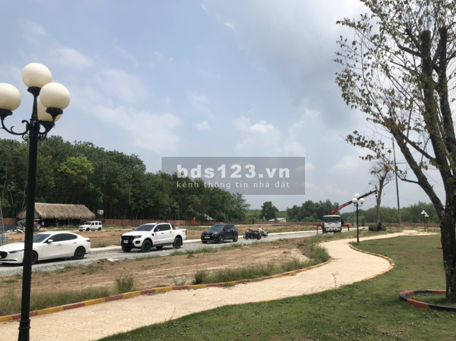 390 triệu có 1 nền ngay tt thị trấn Phước Vĩnh Phú Giáo đón khu công nghiệp VSIP 4
