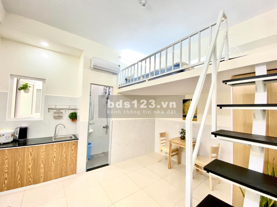 Phòng tiện nghi Gác 30m2 ngay Trường Đh CNTP sẵn Máy lạnh đường Dương Đức Hiền, Tân Phú