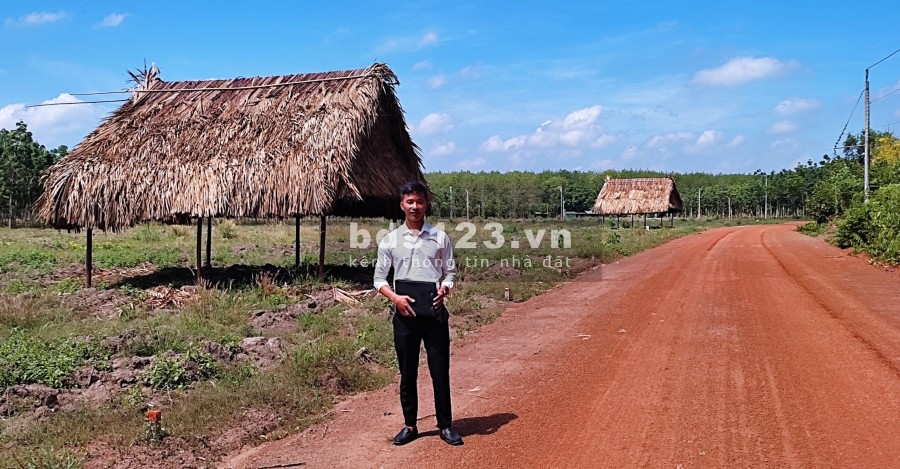 Còn vài nền fo cho các anh chị đầu tư hỗ trợ vay ngân hàng lãi suất thấp, bàn giao công chứng ngay