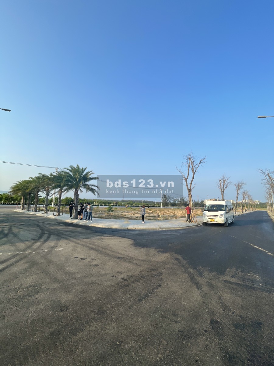 Lô đất biệt thự nghỉ dưỡng ven biển Qui Nhơn giá tốt đầu tư sinh lời, pháp lý chuẩn
