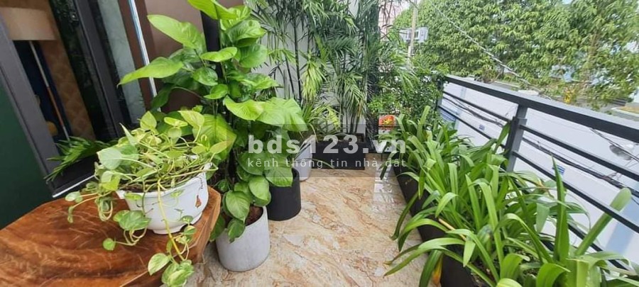 Bán gấp căn Villa mặt tiền đường Tân Hương, Tân Phú giá bán chỉ 15 tỷ giá cực rẻ