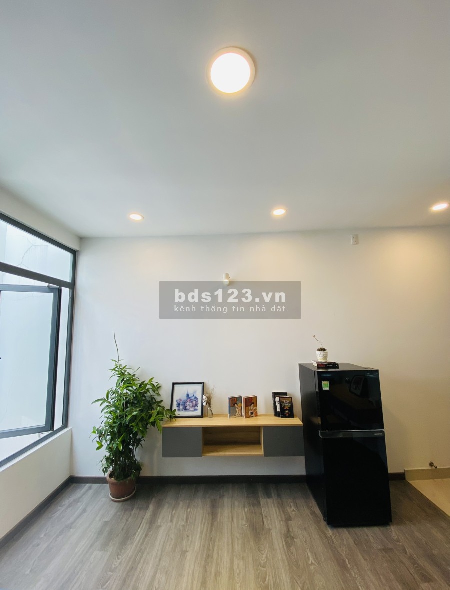 Cho thuê căn hộ dịch vụ full nội thất đường Thích Quảng Đúc, bàn giao vào ở ngay
