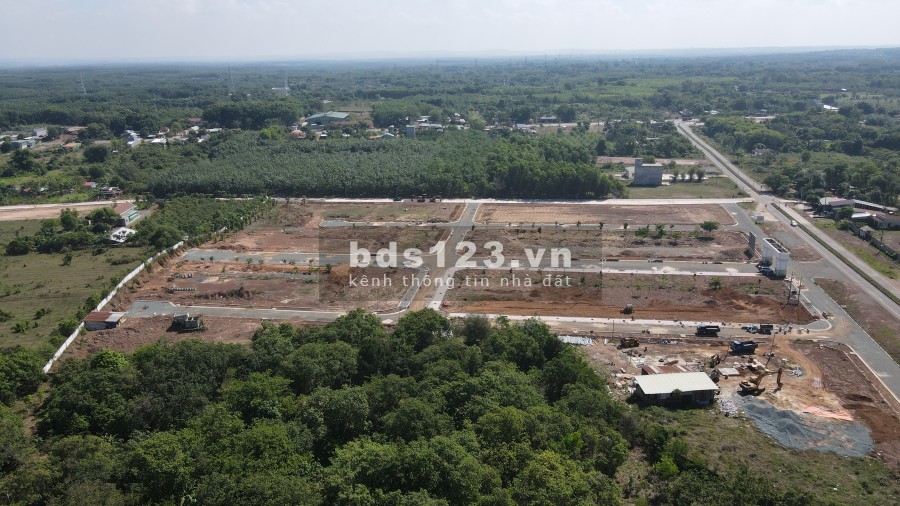 Bán đất full thổ cư CSHT sổ sẵn tại Thị Xã Bình Long tỉnh Bình Phước ngay mặt tiền QL13