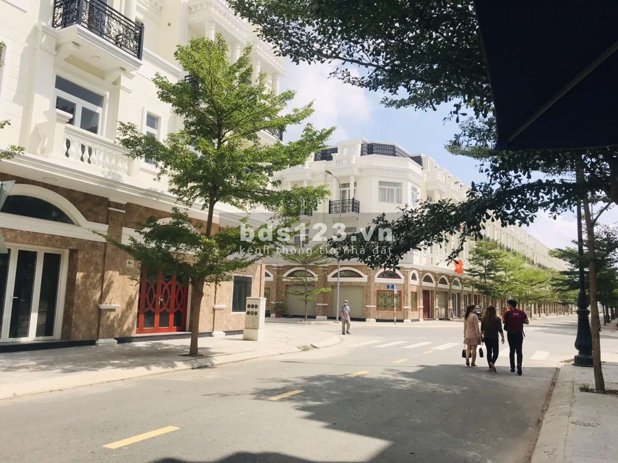 Phong cách sống Châu Âu giữa lòng Dĩ An, đự án Icon Central quy mô 5.3ha, 469 nhà kiểu mẫu