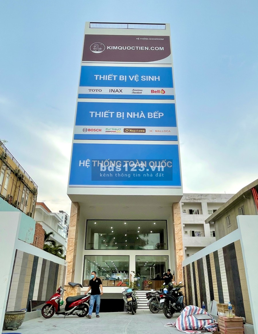Cho Thuê Lầu 2,3,4 + Sân thượng tại 92 Xuân Thuỷ. Giá rẻ nhất thị trường, tiện ích đủ