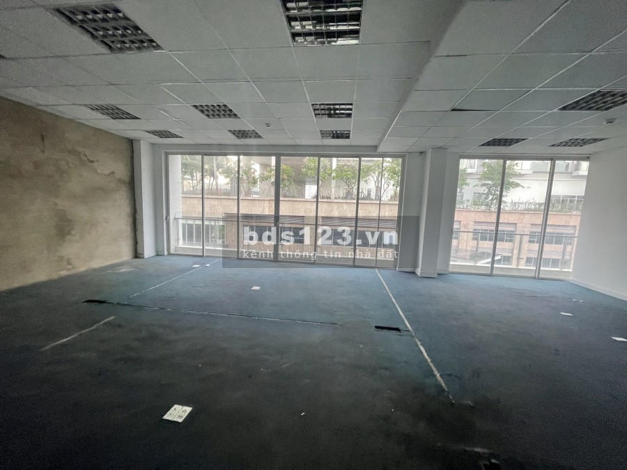Shophouse Nguyễn Cơ Thạch cho thuê 2 căn liền kề. Hàng hot.