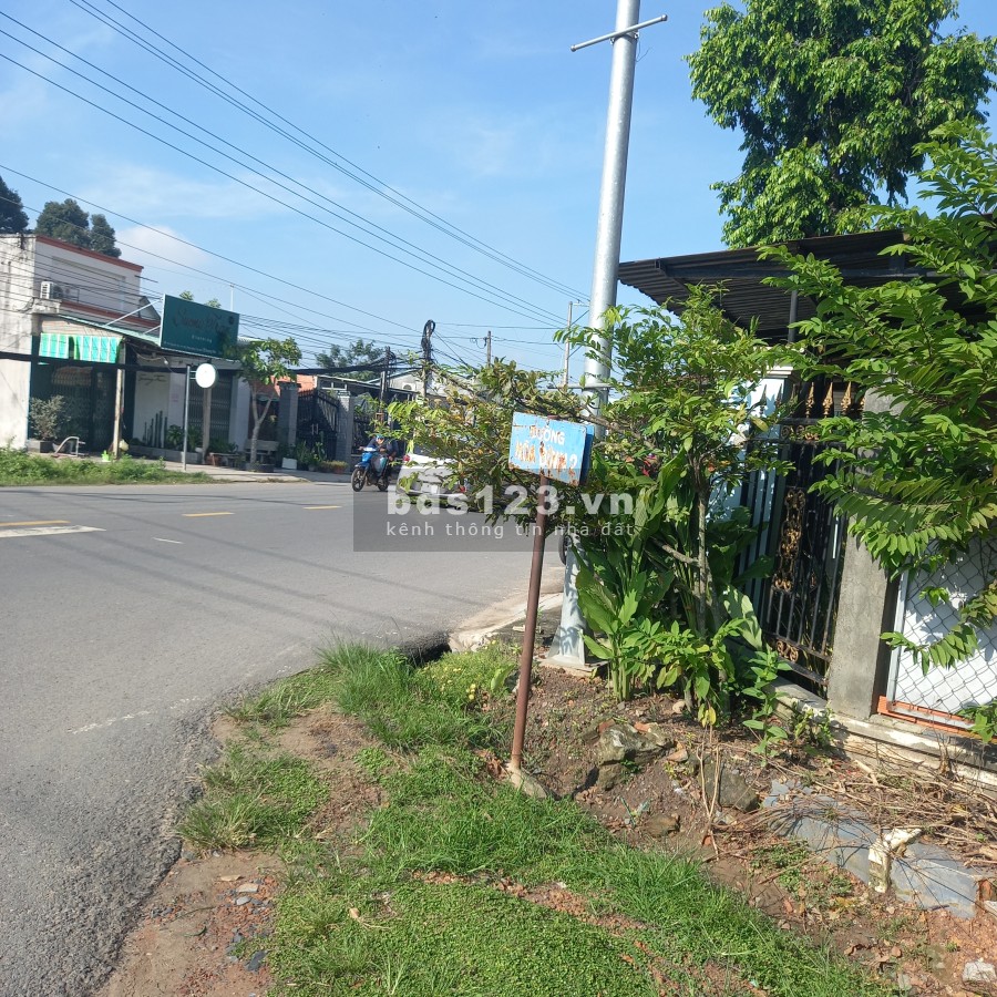 Bán đất Full thổ cư, cách chợ Trảng Bàng 1km, gần Chợ Trường Ủy Ban siêu thị pháp lí rõ ràng