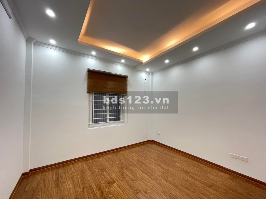Bán Nhà Đẹp Ngõ 108 Trần Phú - Mộ Lao 43m2, Giá 5,25Tỷ, Sát Đường Ô tô, Xem Là Chốt