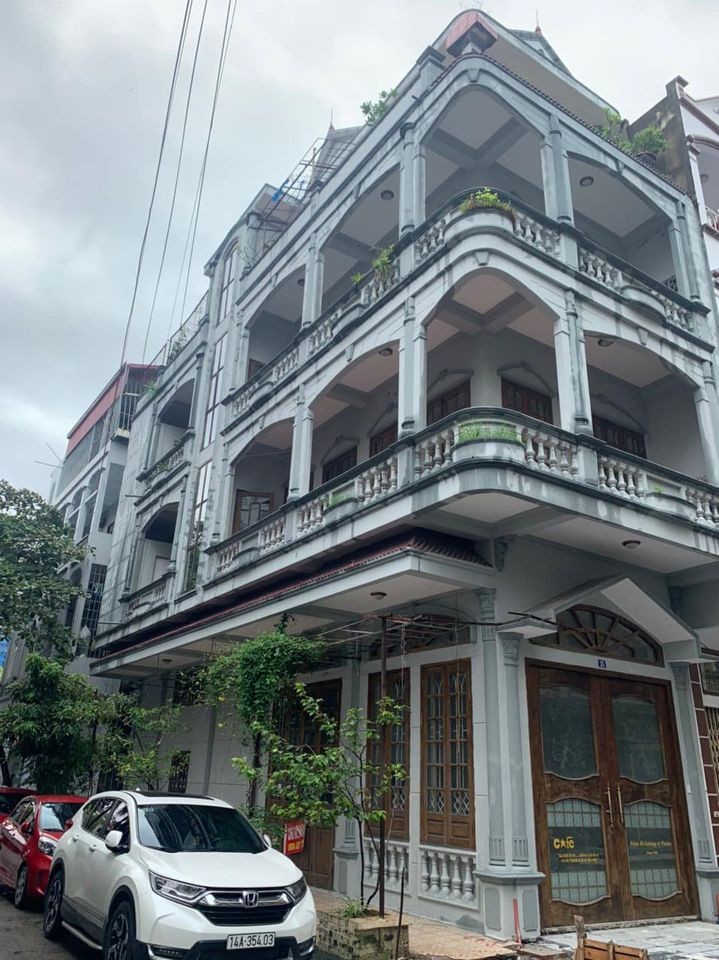 Cần bán nhà gần chợ cot 3 nhà máy nước liên hệ 0898273688, giá đầu tư sinh lời cao