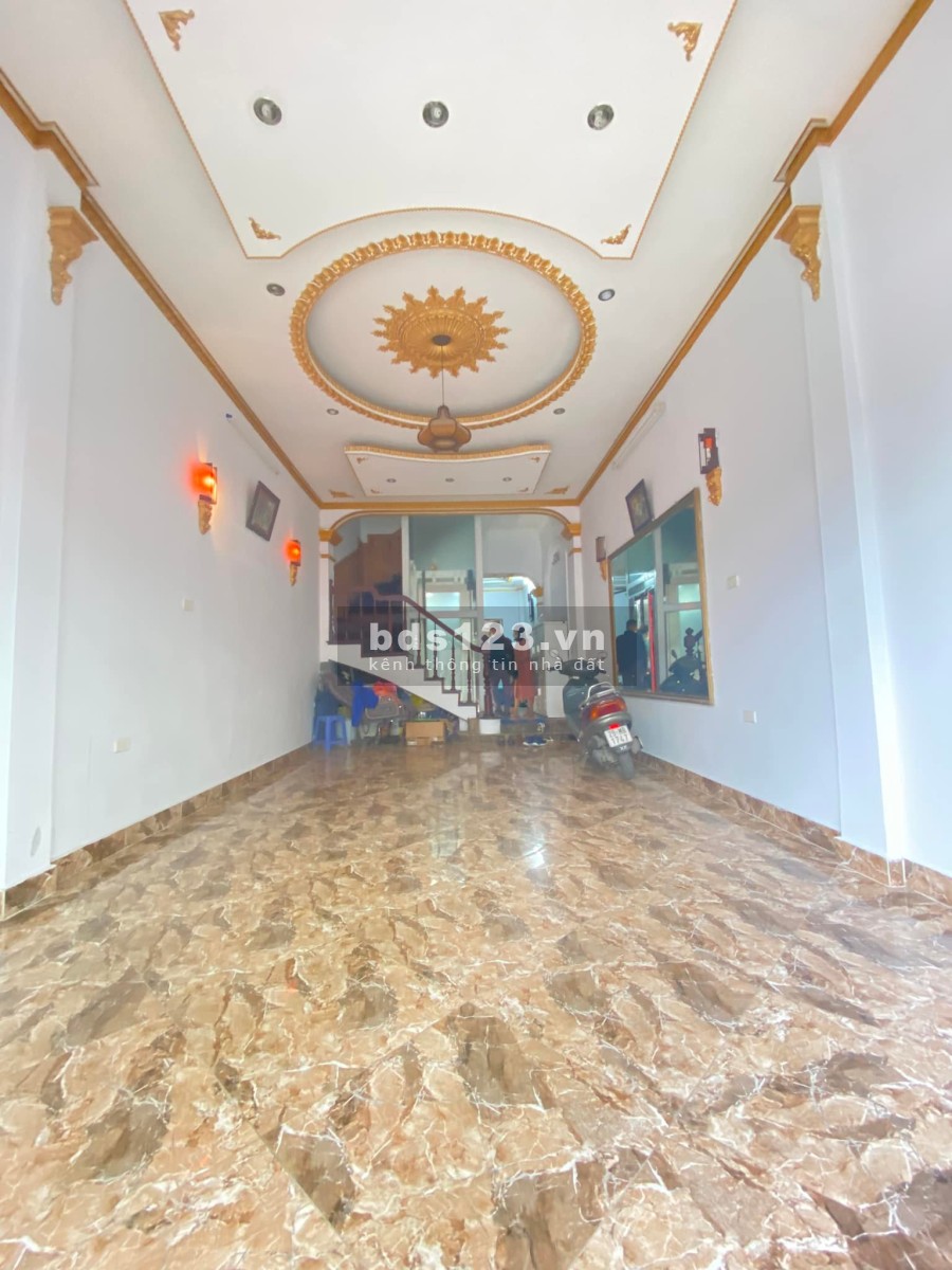 Bán nhà phố Nguyễn Trãi- Thanh Xuân 75M, 5 tầng, mặt tiền đường lớn 4.5m, giá 15 tỷ