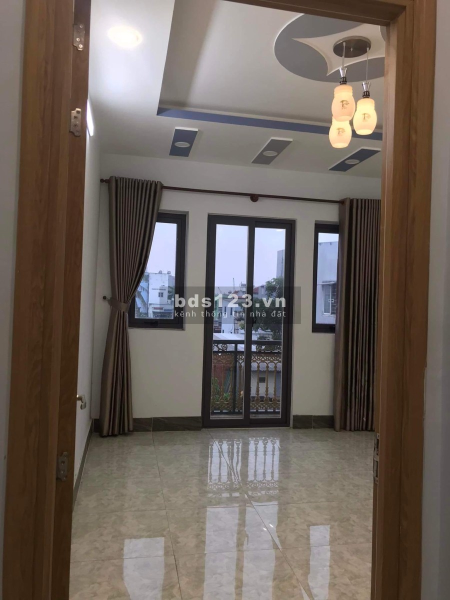 Bán nhà nguyên căn 4 tầng 5 phòng ngủ 48M2 giá chỉ 4,35 tỷ Phường 16 Quận 8