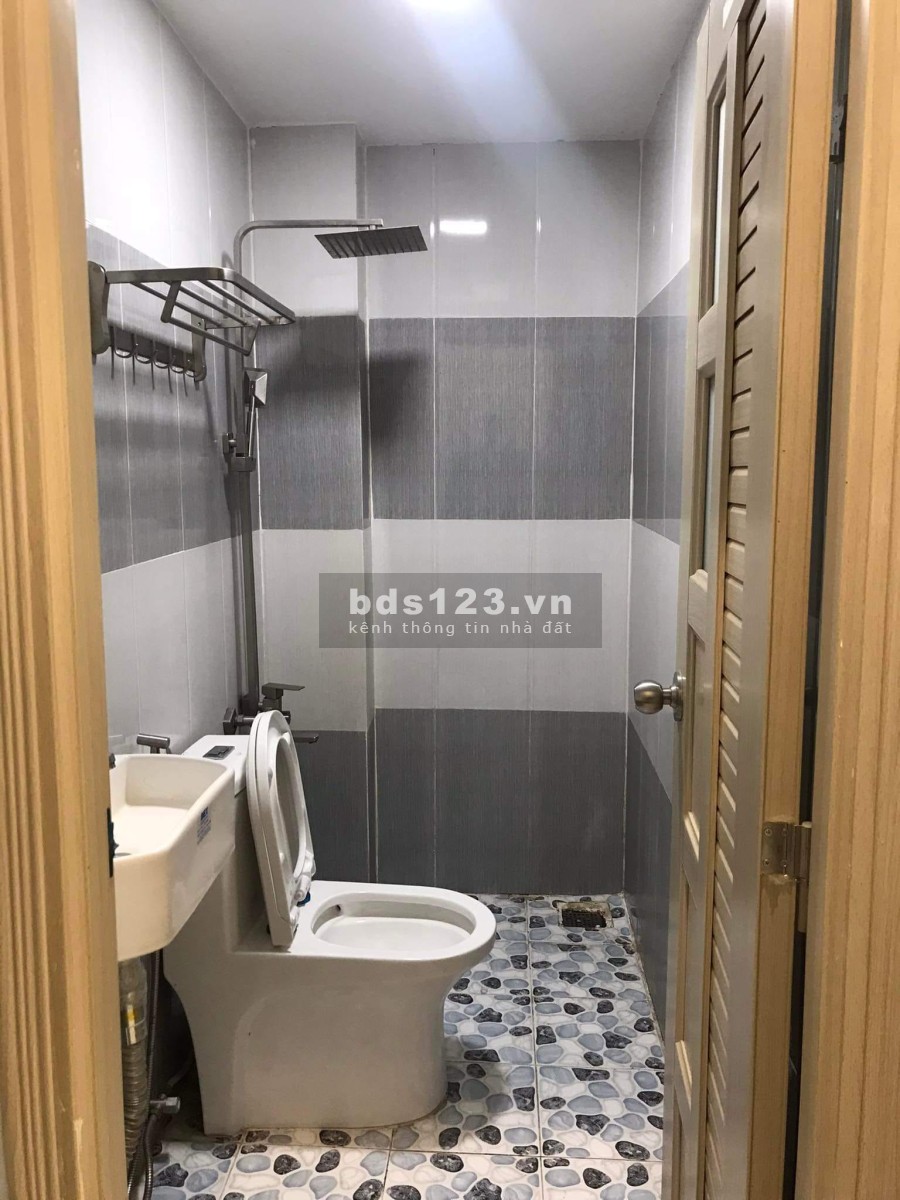 Bán nhà nguyên căn 4 tầng 5 phòng ngủ 48M2 giá chỉ 4,35 tỷ Phường 16 Quận 8