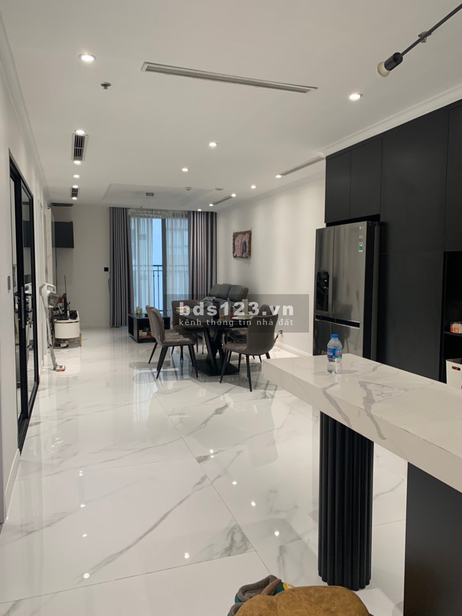 Cho thuê căn góc 03 PN, đủ đồ Times City giá chỉ 21 triệu/tháng ,free phí dịch vụ, có slot oto