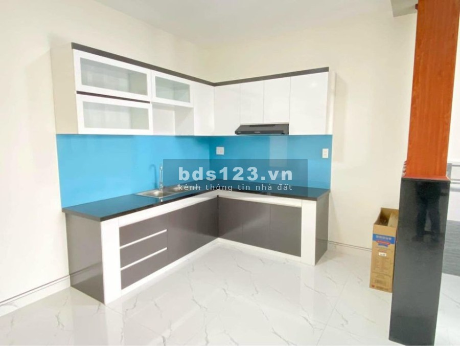 Xoay vốn bán gấp căn nhà ở Đ,Thích Quảng Đức, Phường 4, Quận Phú Nhuận,Shr.