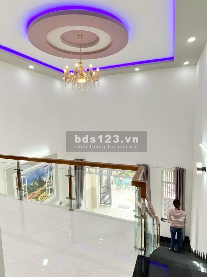 Xoay vốn bán gấp căn nhà ở Đ,Thích Quảng Đức, Phường 4, Quận Phú Nhuận,Shr.