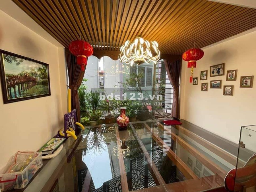 Chính chủ bán nhà Mỹ Đình 50m 5T Ôtô đỗ, LÔ GÓC giá 3,55 tỷ LH 0356686387.
