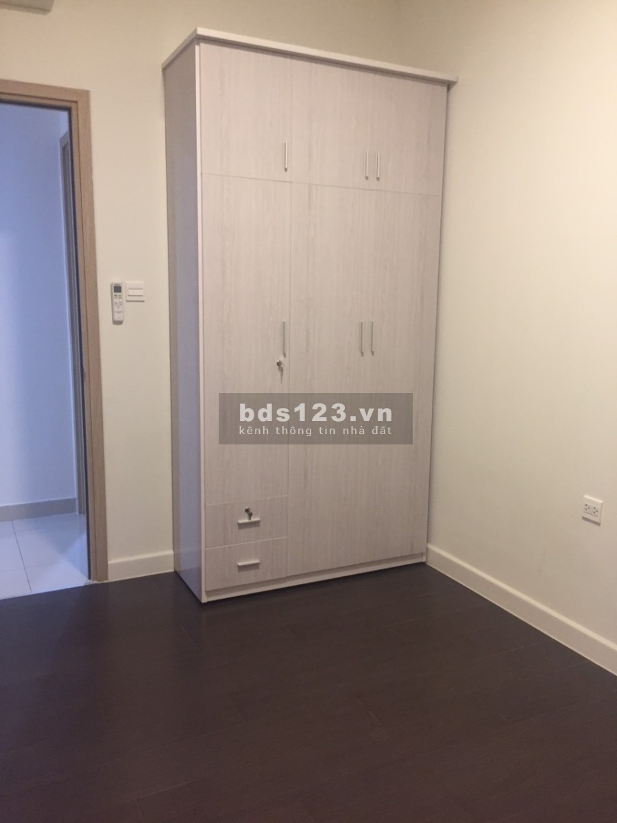 Bán 3PN 109m2 The Sun Avenue nội thất cơ bản giá 6 tỷ (Bao hết). LH xem nhà: 0901858818 Trần Hải