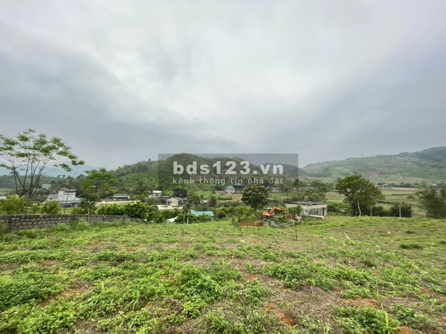 Bán siêu phẩm nghỉ dưỡng 3800m có tới 2000m đất ở tại Hợp Phong-Cao Phong -HB, 0982876689