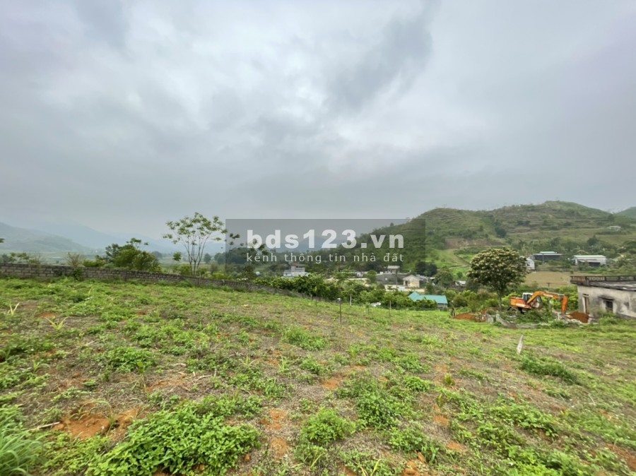 Bán siêu phẩm nghỉ dưỡng 3800m có tới 2000m đất ở tại Hợp Phong-Cao Phong -HB, 0982876689