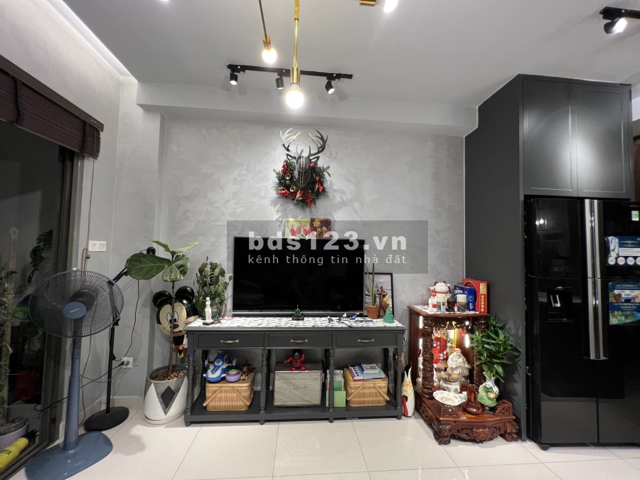 Một chiếc căn hộ xinh xẻo cần bán The Sun Avenue full nt 2PN - 73m2
