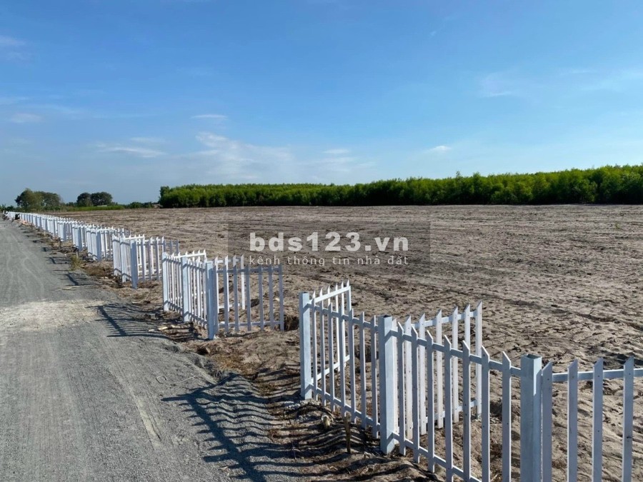 Bán gấp đất Gần Biển Lộc An, Hồ Tràm. Thích hợp xây Nhà Vườn. Tặng mẫu Thiết Kế Nhà.