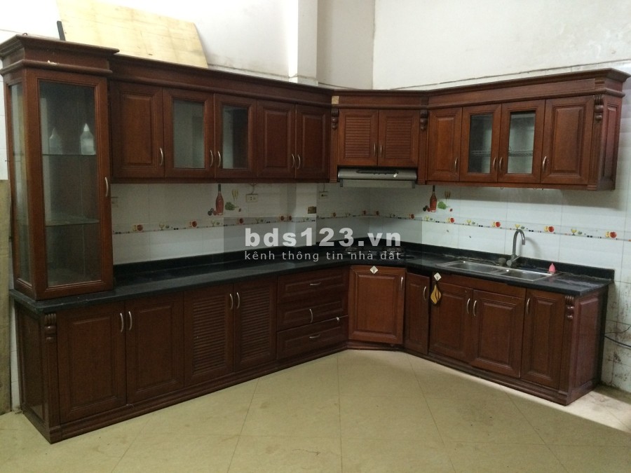 Cho thuê nhà riêng tại ngõ 189 Hoàng Hoa Thám, DT 85m2x4,5 tầng