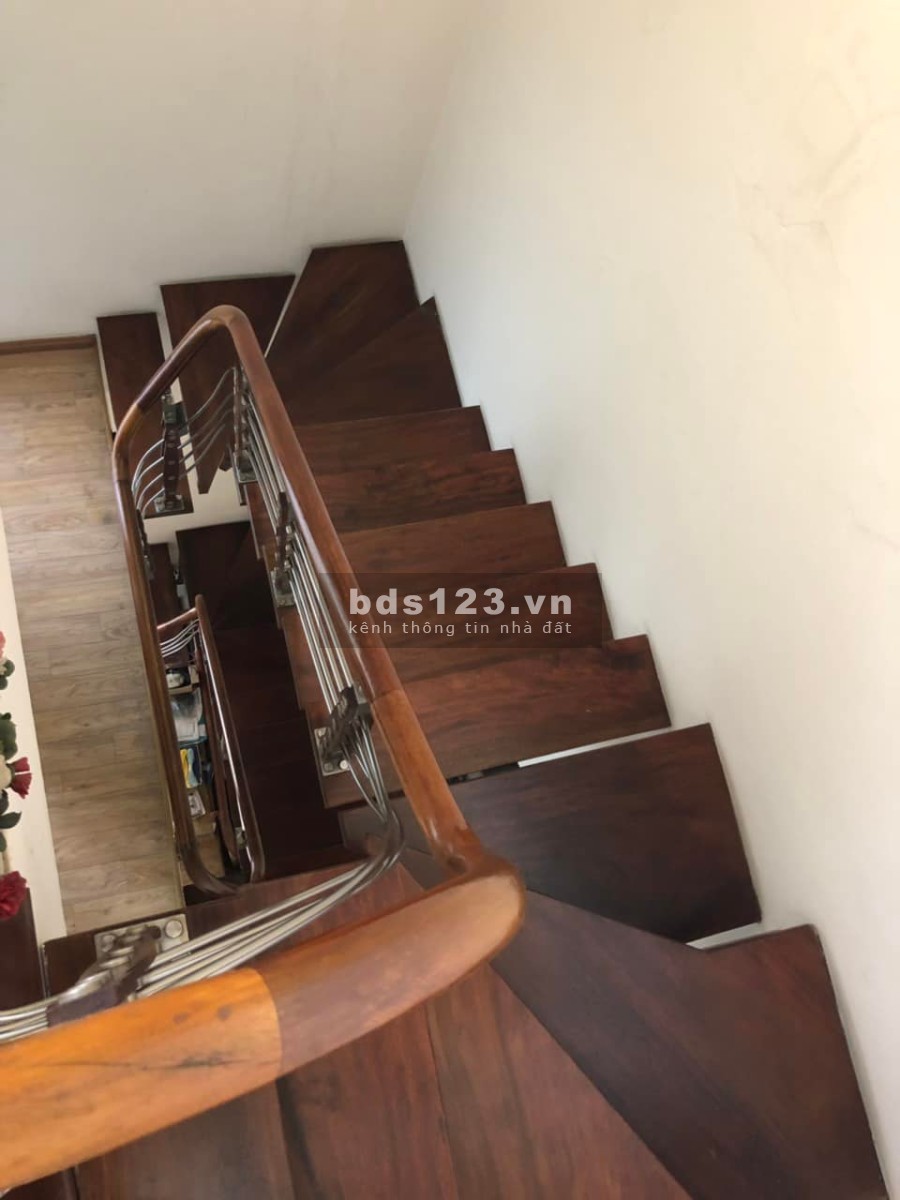 Dịch Vọng Hậu 4.3 tỷ Lô góc - 6 Tầng, Gần phố - Kinh doanh nhỏ, online