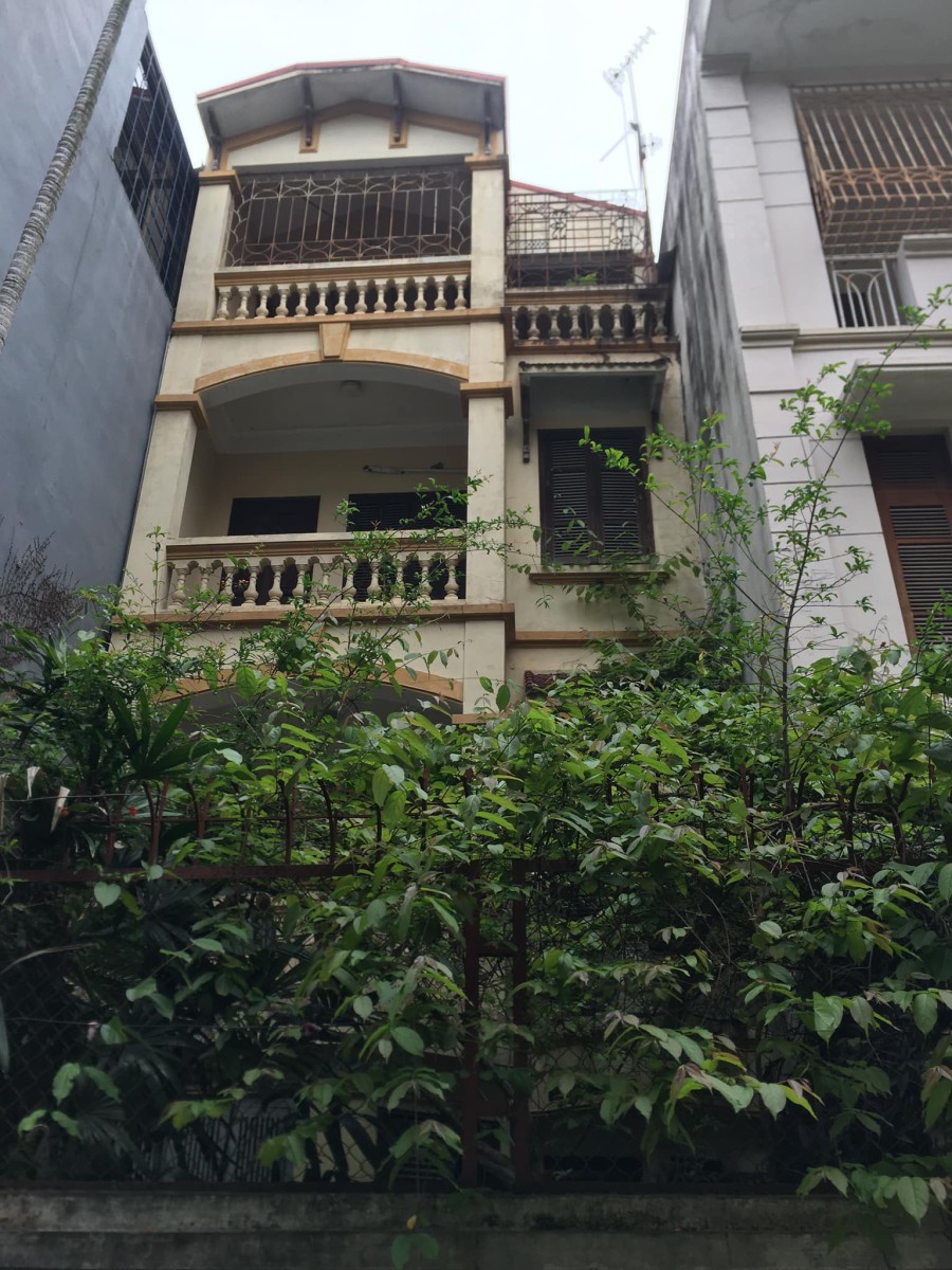 Bán nhà đẹp tại Đông Tác Đống Đa, 9.4 tỷ, 87m2, 2 mặt tiền, 4 mặt thoáng, ô tô vào nhà