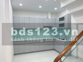 Bán nhà hẻm xe tăng Cách Mạng Tháng Tám, Quận 10, 4 tầng giá chỉ nhỉnh 7.9 tỷ