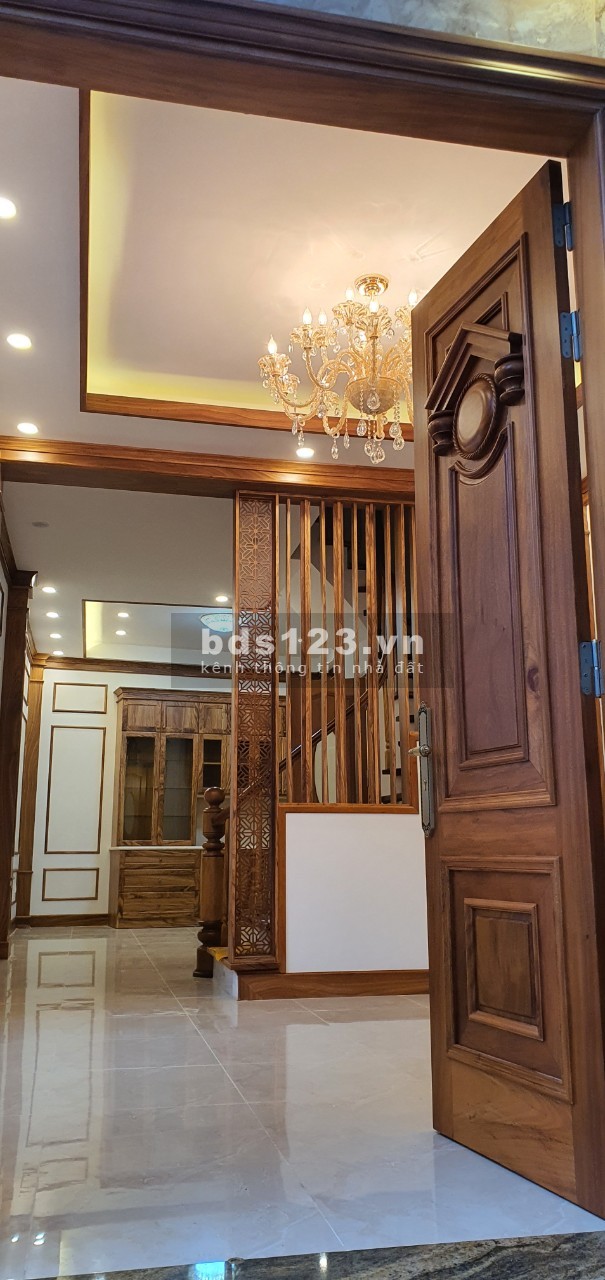 Bán nhà mới ở ngay ô tô Xuân Đỉnh Bắc Từ Liêm, dtsd 45m2, mt 4m, 5 tầng, nhỉnh 6 tỷ
