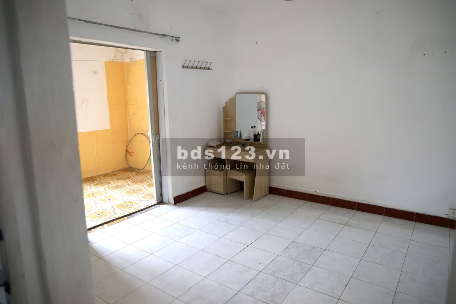Chính chủ cho hộ gia đình thuê căn hộ dài hạn khu Quỳnh Mai khu dân trí cao, chủ nhà hiền lành