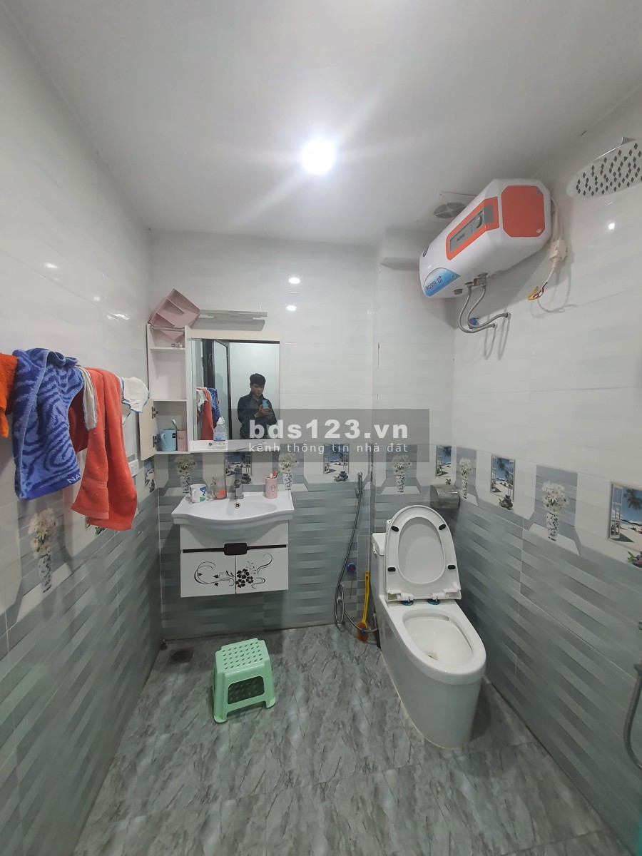 Bán nhà ngõ 145 phố Quan nhân, ngõ rộng thoáng chỉ 2.8 tỷ liên hệ 0902317688