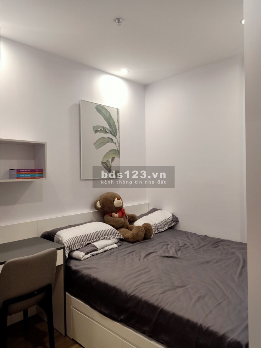 Cần bán gấp căn hộ 2PN + 1 hướng Đông Nam toà S2.09 - Vinhomes Ocean Park giá chỉ 1.6 tỉ