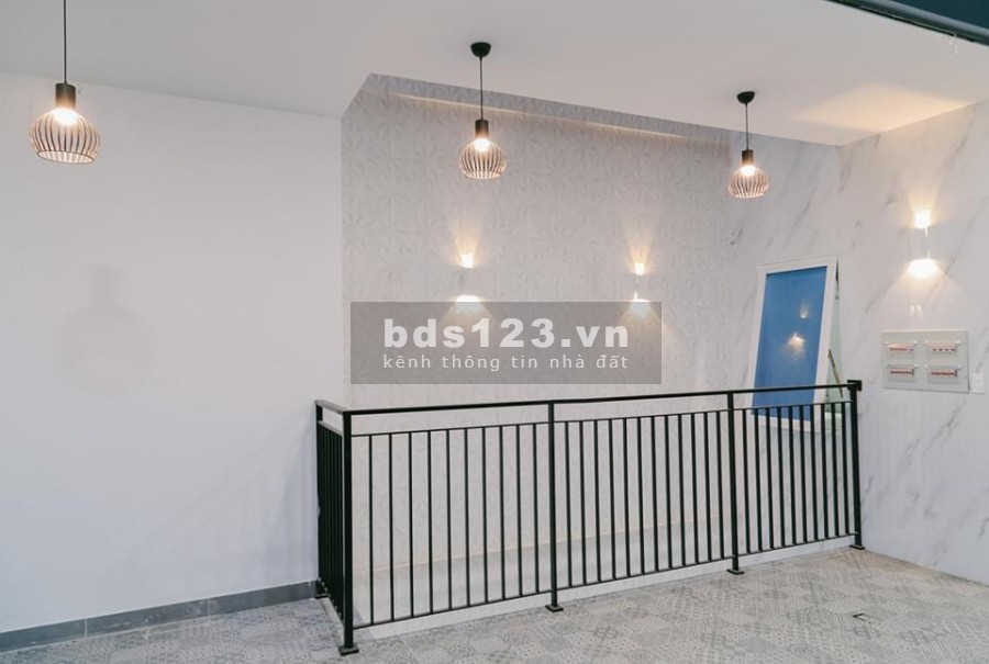 Bán shophouse Lakeview CII giá bán 135 tỷ, hoàn thiện đẹp tiện ích đầy đủ giá tốt